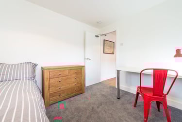 5 bed house, Paget Street, City Centre, Loughborough, LE115DT - Image 13