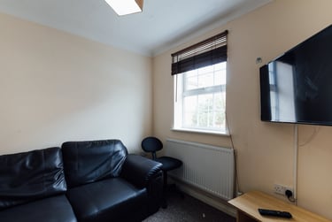 4 bed house, Moorhen Way, City Centre, Loughborough, LE113HH - Image 9