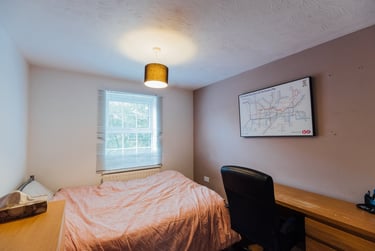 4 bed house, Kingfisher Way, City Centre, Loughborough, LE113NF - Image 9