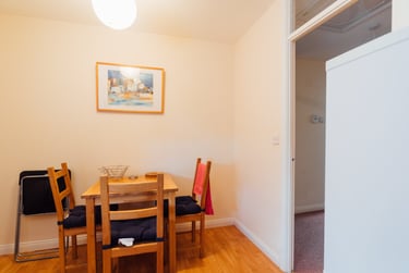 2 bed house, Carlton Close, City Centre, Loughborough, LE115DY - Image 4