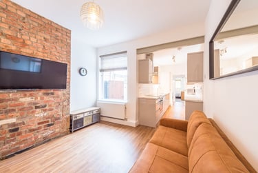 5 bed house, Paget Street, City Centre, Loughborough, LE115DT - Image 7