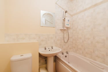 2 bed house, Carlton Close, City Centre, Loughborough, LE115DY - Image 7