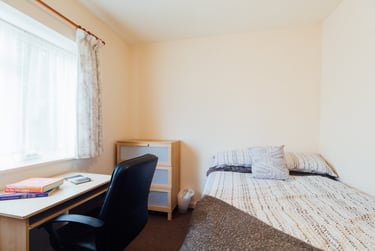 4 bed house, Hermitage Road, City Centre, Loughborough, LE114PF - Image 8