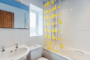 4 bed house, Hermitage Road, City Centre, Loughborough, LE114PF - Image 11