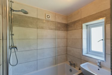 3 bed house, Sharpley Road, City Centre, Loughborough, LE114PL - Image 5