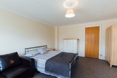 4 bed house, Moorhen Way, City Centre, Loughborough, LE113HH - Image 7