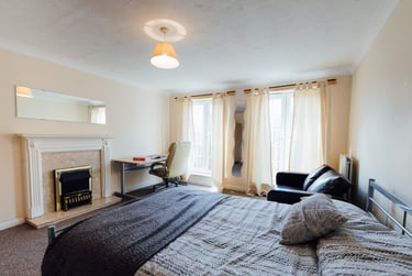 4 bed house, Moorhen Way, City Centre, Loughborough, LE113HH - Image 3