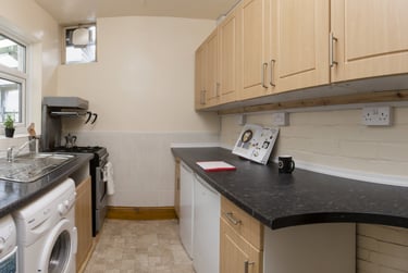 3 bed house, Paget Street, City Centre, Loughborough, LE115DT - Image 1