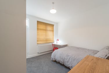 5 bed house, Paget Street, City Centre, Loughborough, LE115DT - Image 12