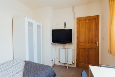 4 bed house, Sharpley Road, City Centre, Loughborough, LE114PW - Image 5