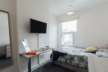 4 bed house, Paget Street, City Centre, Loughborough, LE115DT - Image 8