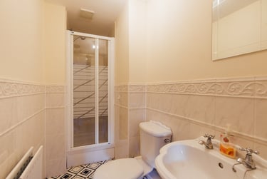 4 bed house, Goldfinch Close, City Centre, Loughborough, LE113HG - Image 7