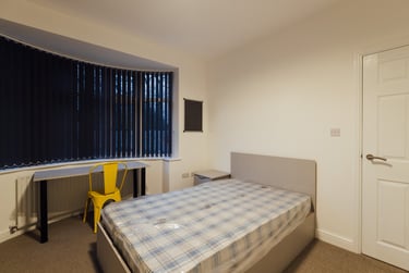 6 bed house, Forest Road, City Centre, Loughborough, LE113HS - Image 12