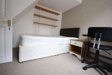 4 bed house, Grays Terrace (L), Western Hill, Durham, DH14AU - Image 11