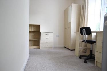 5 bed house, West View (L), Gilesgate, Durham, DH11HZ - Image 12