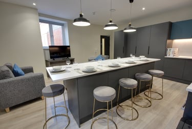 6 bed house, Silver Street, City Centre, Durham, DH13RB - Image 2