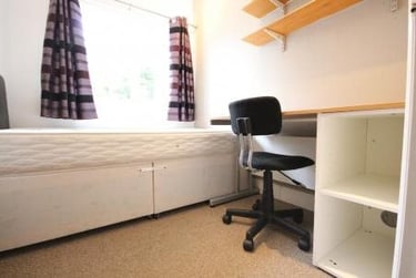 4 bed house, Grays Terrace (L), Western Hill, Durham, DH14AU - Image 13