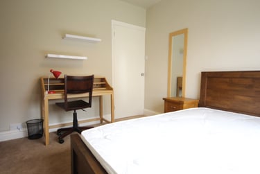 4 bed house, Musgrave Gardens, Gilesgate, Durham, DH11PL - Image 5