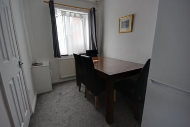 3 bed house, Churchill Square, Gilesgate, Durham, DH11EU - Image 6