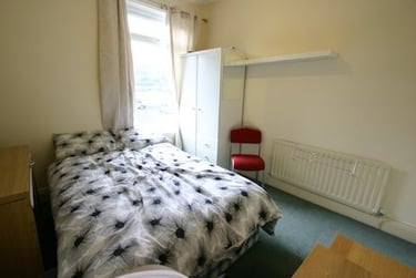 4 bed house, Cross View Terrace, Nevilles Cross, Durham, DH14JY - Image 4