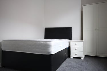 5 bed house, Renny Street, Claypath, Durham, DH11JN - Image 4