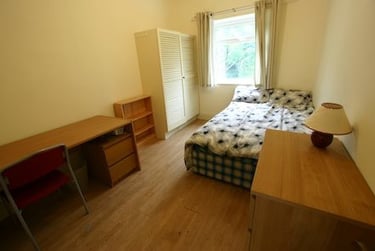 4 bed house, Cross View Terrace, Nevilles Cross, Durham, DH14JY - Image 3