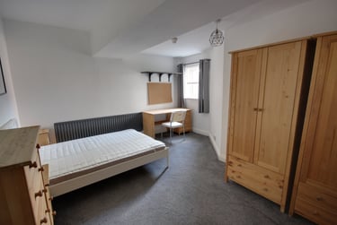 6 bed house, County Durham, Gilesgate, Durham, DH11HY - Image 9