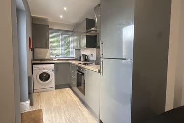 4 bed house, Paget Street, City Centre, Loughborough, LE115DS - Image 1