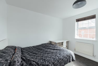 6 bed house, Goldfinch Close, City Centre, Loughborough, LE113HG - Image 13