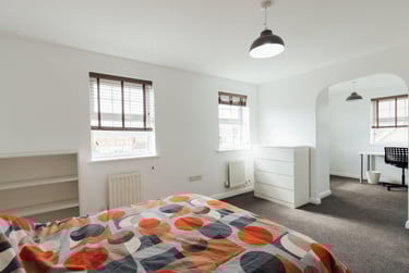 6 bed house, Goldfinch Close, City Centre, Loughborough, LE113HG - Image 11