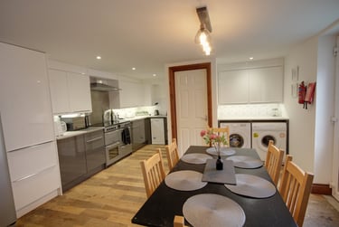 6 bed house, Wesley House, Gilesgate, Durham, DH12JD - Image 2