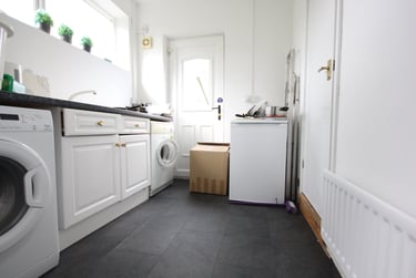 6 bed house, Orchard Drive, Gilesgate, Durham, DH11LA - Image 3