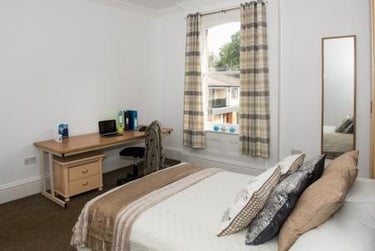 4 bed house, Ravensworth Terrace (L), Claypath, Durham, DH11QP - Image 13