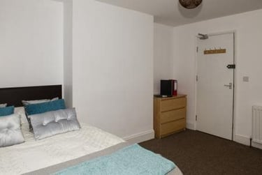 4 bed house, Ravensworth Terrace (L), Claypath, Durham, DH11QP - Image 11