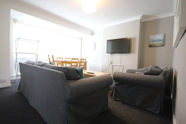 6 bed house, Orchard Drive, Gilesgate, Durham, DH11LA - Image 4