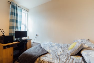 6 bed house, West Parade, West End, Lincoln, LN11QR - Image 9