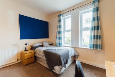 6 bed house, West Parade, West End, Lincoln, LN11QR - Image 2