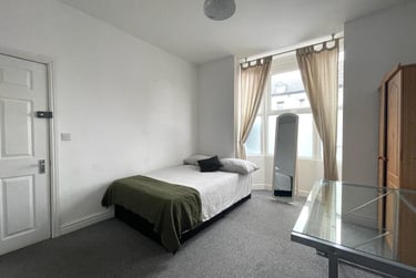 4 bed house, Carholme Road, West End, Lincoln, LN11ST - Image 5