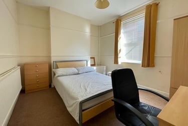 3 bed house, Ripon Street, City Centre, Lincoln, LN57NL - Image 1