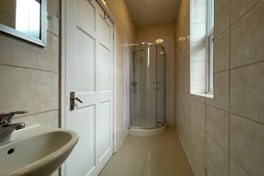 4 bed house, Carholme Road, West End, Lincoln, LN11ST - Image 9