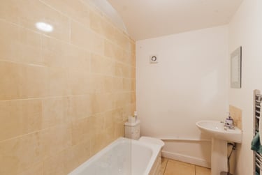 4 bed house, Wellington Street, West End, Lincoln, LN11PL - Image 11
