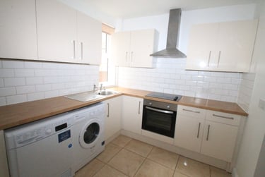 4 bed house, Victoria Terrace, West End, Lincoln, LN11HZ - Image 2