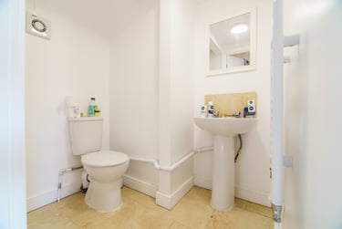 5 bed house, Carholme Road, West End, Lincoln, LN11SP - Image 4