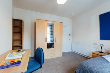 6 bed house, West Parade, West End, Lincoln, LN11QR - Image 3