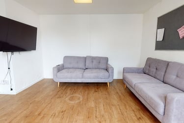 6 bed house, St Andrews Street, City Centre, Lincoln, LN57NE - Image 1