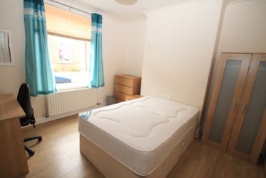 4 bed house, Allison Street, West End, Lincoln, LN11PX - Image 1