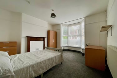 6 bed house, Hewson Road, West End, Lincoln, LN11RX - Image 2