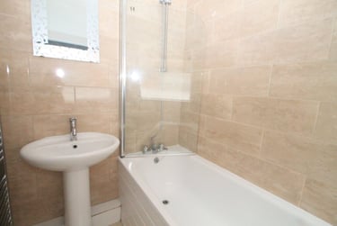 4 bed house, Allison Street, West End, Lincoln, LN11PX - Image 3