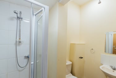 2 bed house, Canwick Road, City Centre, Lincoln, LN58EY - Image 9