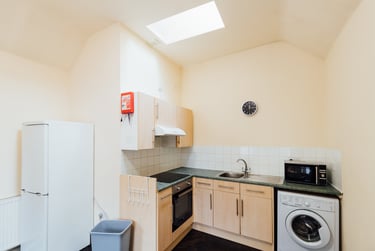 2 bed house, Canwick Road, City Centre, Lincoln, LN58EY - Image 4